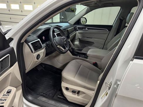 Used 2022 Volkswagen Atlas SE FWD image 14