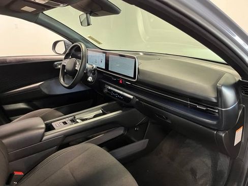 Used 2023 Hyundai Ioniq 6 SEL RWD image 11
