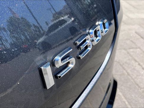 Used 2025 Lexus IS 300 F Sport RWD image 8