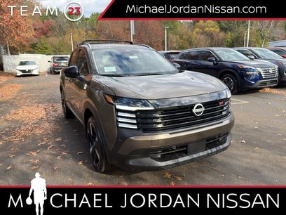 New 2026 Nissan Kicks SR w/ Cold Weather Package