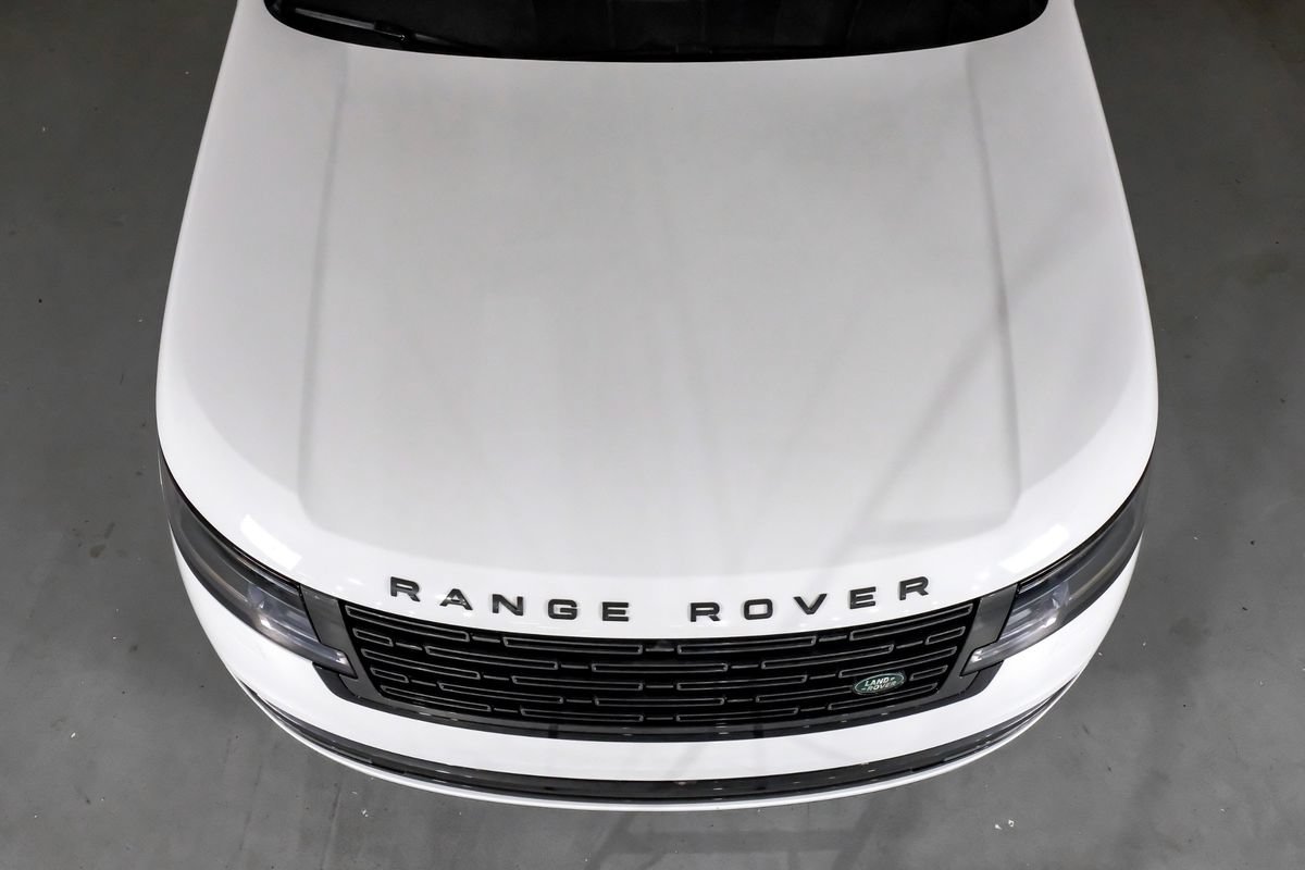 Used 2024 Land Rover Range Rover SE AWD/4WD image 35