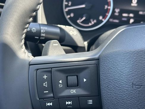 New 2026 Nissan Rogue SV AWD/4WD image 29