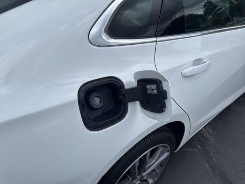 Used 2024 Chevrolet Malibu LT image 13