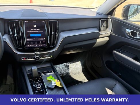 Certified 2025 Volvo XC60 B5 Core AWD/4WD image 15