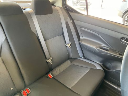 Used 2025 Nissan Versa SV image 35