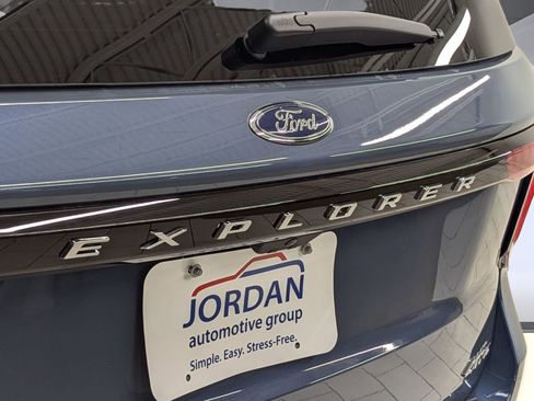 New 2026 Ford Explorer Active w/ Active Comfort Package image 35