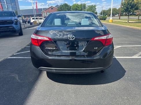 Used 2016 Toyota Corolla LE FWD image 4