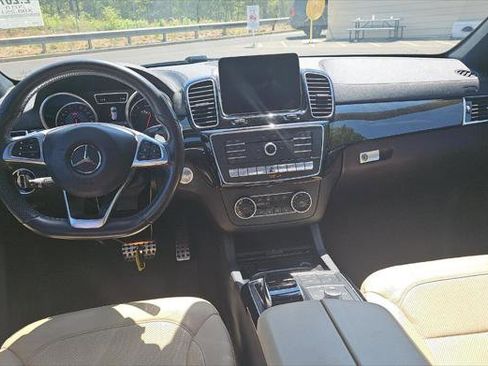 Used 2018 Mercedes-Benz GLE 43 AMG 4MATIC image 17