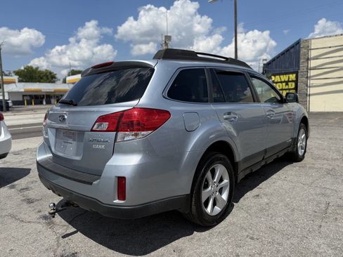 Used 2013 Subaru Outback 2.5i Premium AWD/4WD image 7