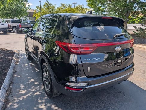 Used 2020 Kia Sportage LX AWD/4WD image 5
