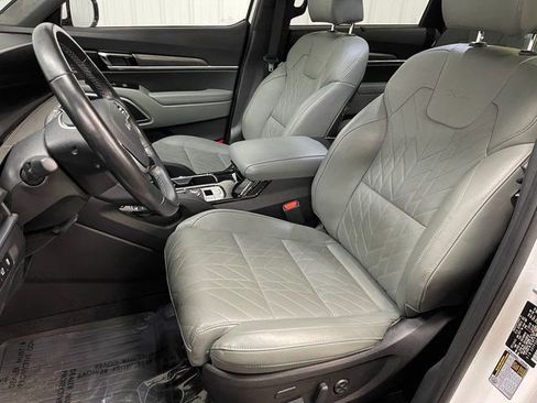 Used 2023 Kia Telluride SX Prestige X-Pro image 16