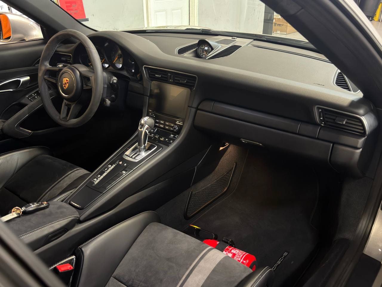 Used 2019 Porsche 911 GT3 RWD image 18