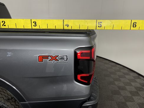 Used 2024 Ford Ranger XLT image 9