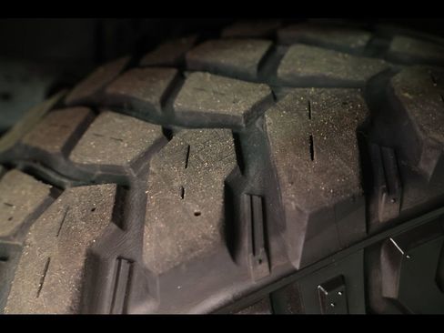 Used 2022 Jeep Wrangler Sport AWD/4WD image 18