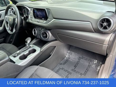 Used 2022 Chevrolet Blazer LT FWD image 27