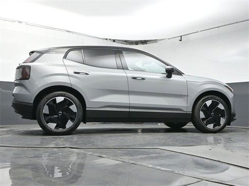 New 2025 Volvo EX30 Ultra w/ Climate Package image 37