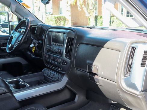 Used 2016 Chevrolet Silverado 2500 LTZ w/ Duramax Plus Package image 46