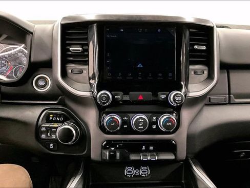 Used 2022 RAM 1500 Big Horn AWD/4WD image 30