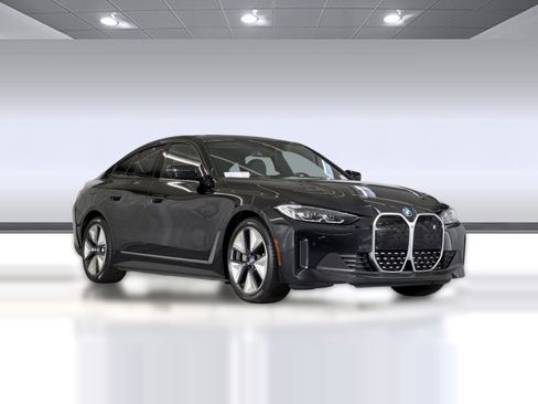 Used 2023 BMW i4 eDrive40 w/ Premium Package RWD image 7