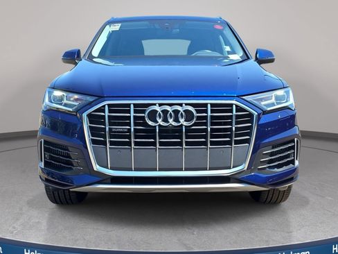 Used 2022 Audi Q7 3.0T Premium w/ Convenience Package AWD/4WD image 3