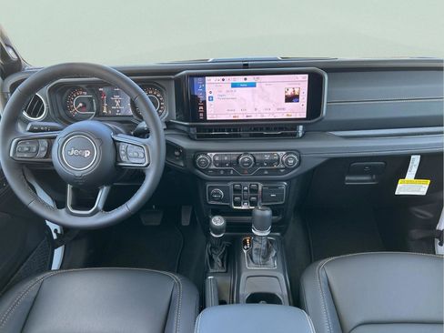 New 2026 Jeep Gladiator Sport AWD/4WD image 15