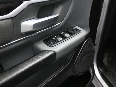 Used 2022 RAM 1500 Big Horn image 9