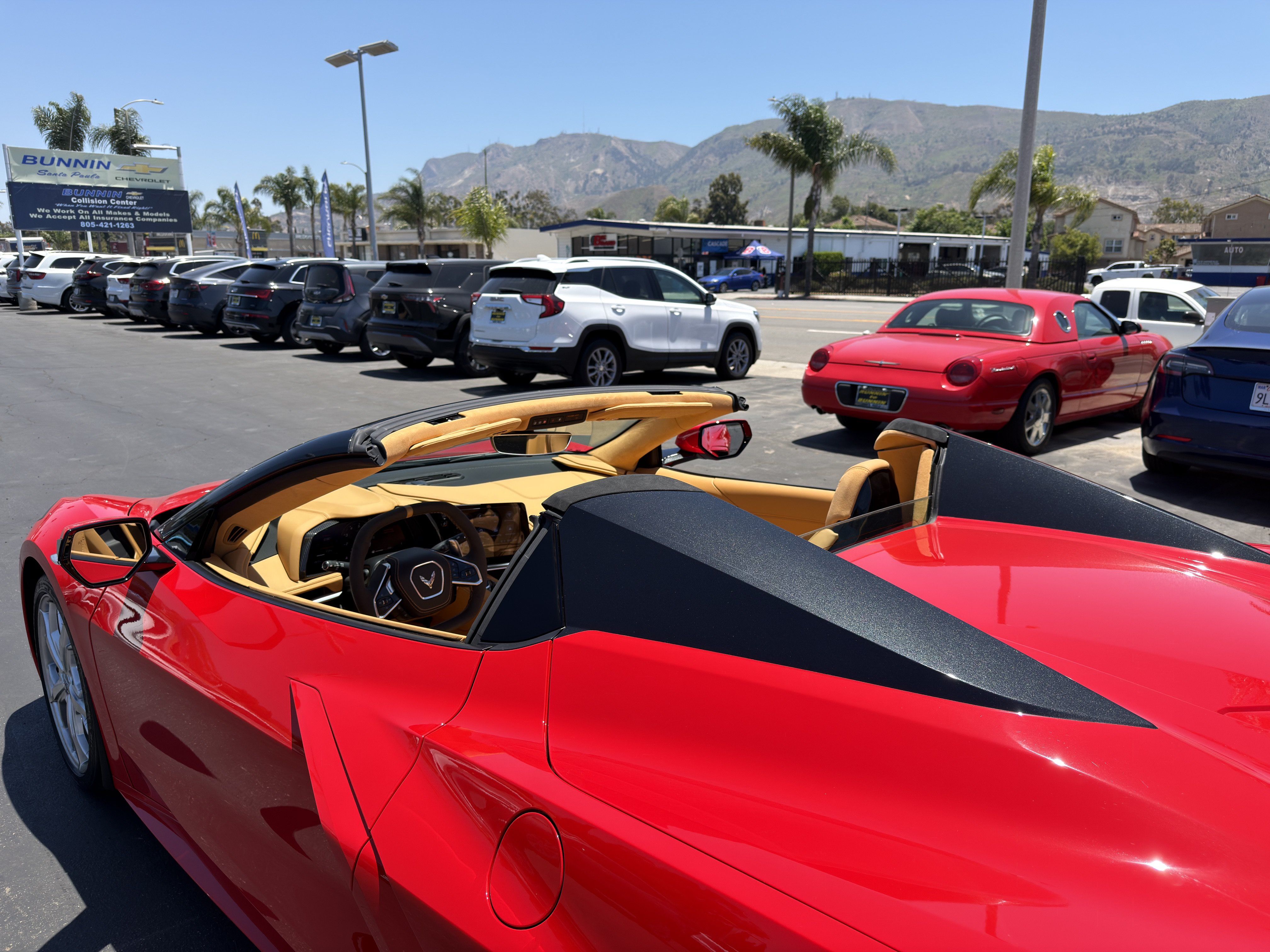 Used 2022 Chevrolet Corvette Stingray Premium Conv w/ Z51 Performance Package RWD image 53