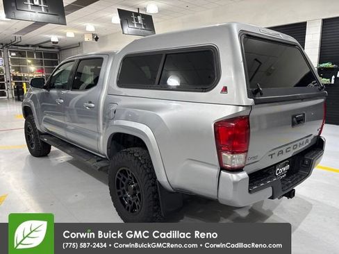Used 2016 Toyota Tacoma TRD Sport w/ Towing Package AWD/4WD image 4