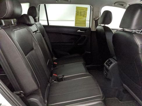 Used 2022 Volkswagen Tiguan SE image 26