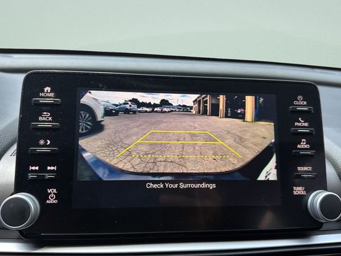 Used 2018 Honda Accord EX-L image 15