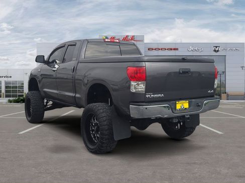 Used 2012 Toyota Tundra Limited w/ Memory Pkg AWD/4WD image 3