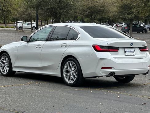 Used 2025 BMW 330i Sedan w/ Convenience Package image 7