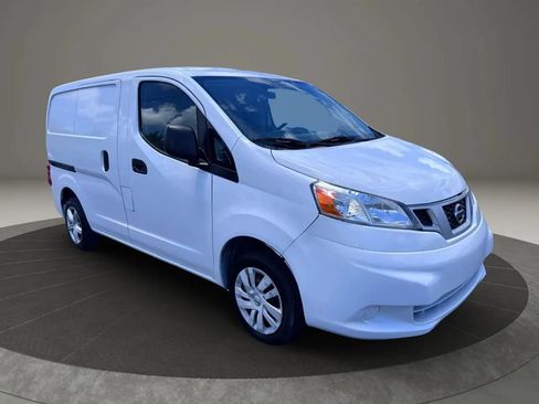Used 2017 Nissan NV200 SV w/ Back Door Glass Package FWD image 2