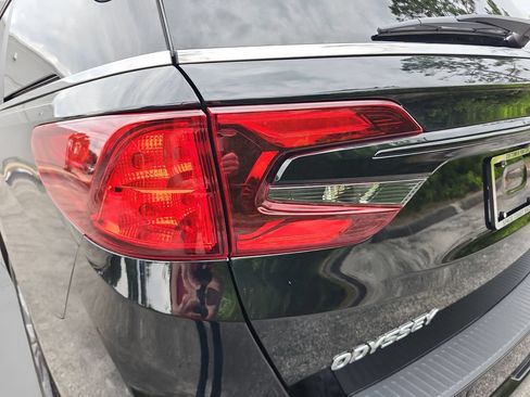 Certified 2025 Honda Odyssey Touring image 38
