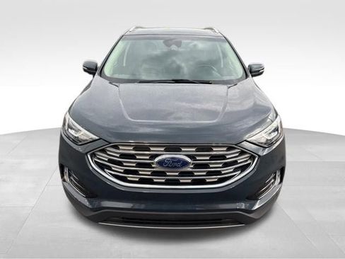 Used 2019 Ford Edge SEL w/ Equipment Group 201A AWD/4WD image 2