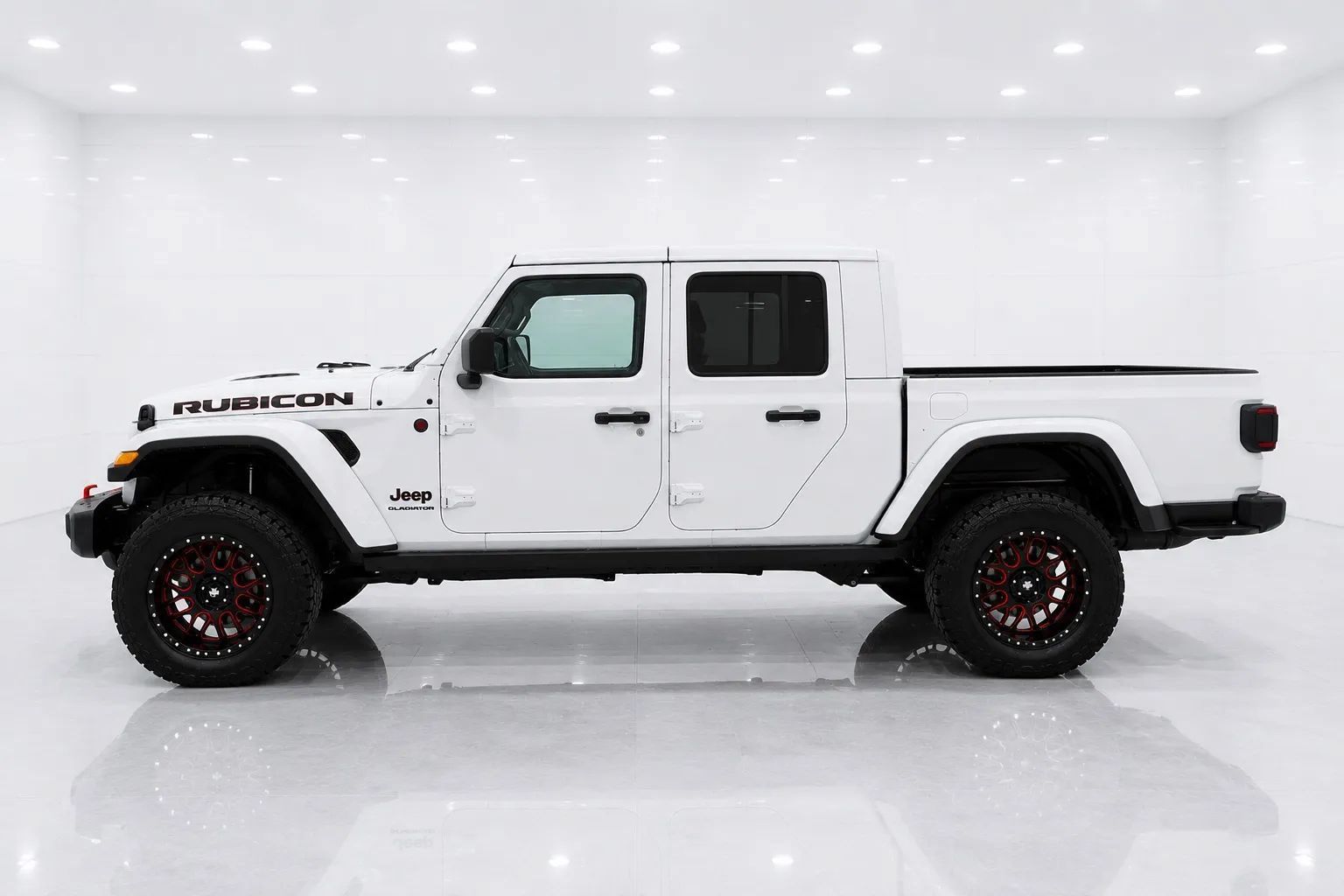 Used 2021 Jeep Gladiator Rubicon AWD/4WD image 2