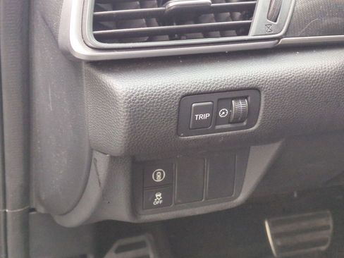 Used 2018 Honda Accord Sport image 15