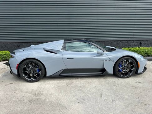 Used 2023 Maserati MC20 Spyder image 10