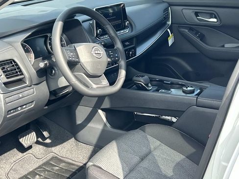 New 2026 Nissan Rogue SV AWD/4WD image 15
