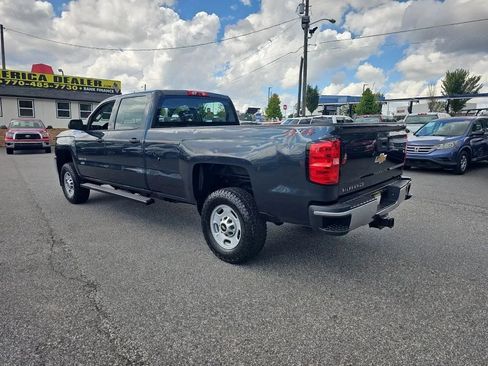 Used 2018 Chevrolet Silverado 2500 W/T w/ Snow Plow Prep Package AWD/4WD image 3