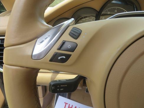 Used 2015 Porsche Panamera image 15