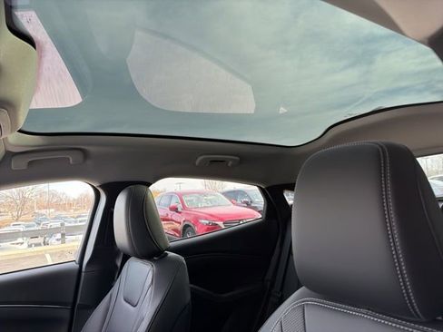 New 2026 Ford Mustang Mach-E Premium image 17