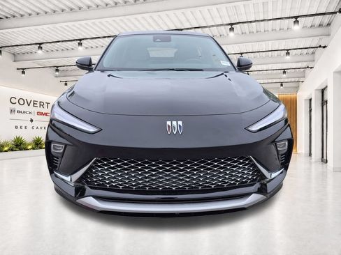 New 2026 Buick Envista Avenir FWD image 3