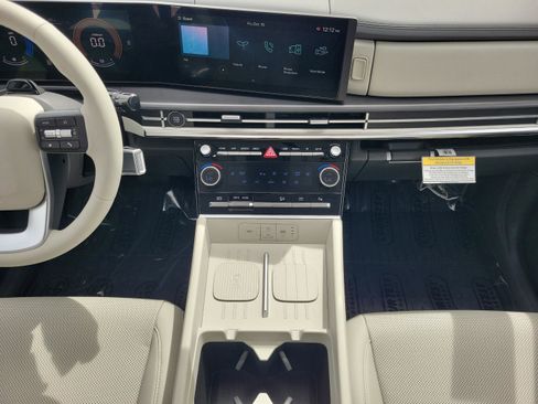 New 2026 Hyundai Santa Fe SEL image 7