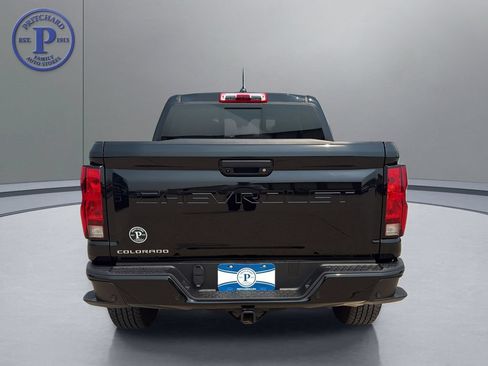 Used 2024 Chevrolet Colorado Trail Boss w/ Technology Package AWD/4WD image 6
