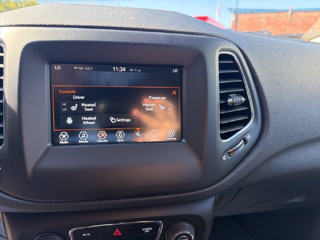 Used 2019 Jeep Compass Latitude w/ Popular Equipment Group AWD/4WD image 14