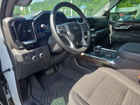 Used 2023 Chevrolet Silverado 1500 LT Trail Boss w/ Protection Package AWD/4WD image 24