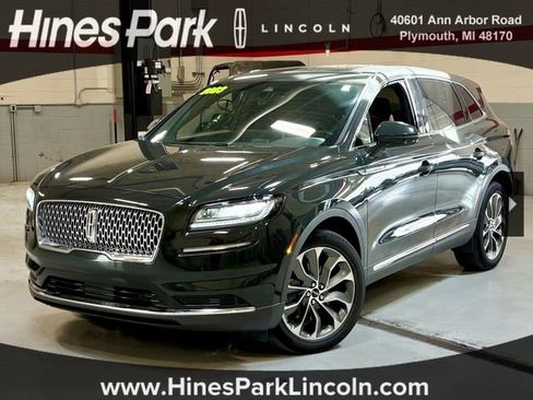 Used 2023 Lincoln Nautilus Reserve AWD/4WD image 1