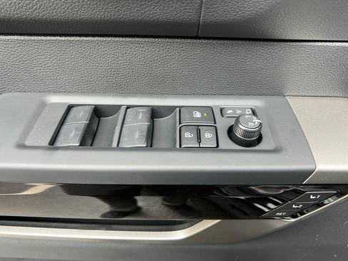 New 2026 Toyota Tundra Limited image 12