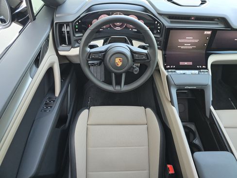 Certified 2026 Porsche Cayenne Electric AWD/4WD image 26